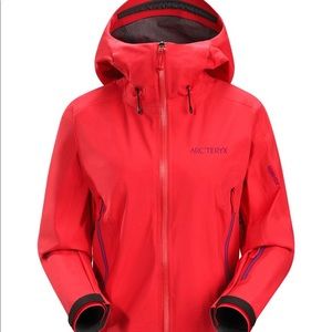 Arcteryx tempest jacket size medium EUC